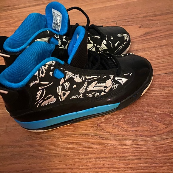 Jordan dub zero size 4 - Picture 2 of 3